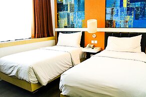 Brits Hotel Karawang
