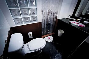 The Ligor City Hotel