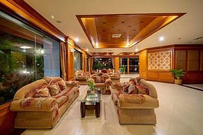 The Ligor City Hotel