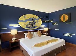 The Ligor City Hotel
