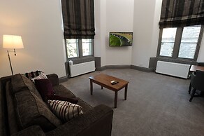 Court Residence