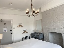 Castle Hotel