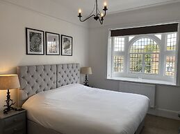 Castle Hotel