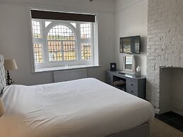 Castle Hotel