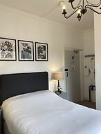 Castle Hotel