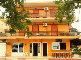 Astir Rooms