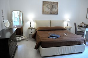 Aquarius Inn