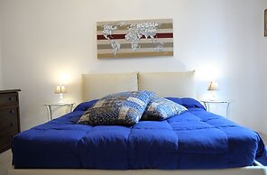 Aquarius Inn