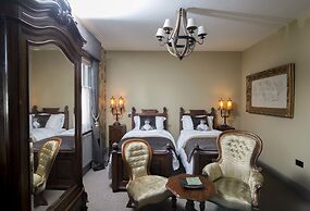 The Plough Inn