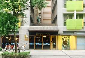 Bear Hotel