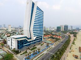 Grand Tourane Hotel