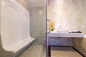Grand Tourane Hotel