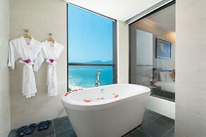 Grand Tourane Hotel