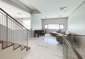Sealoft Villas