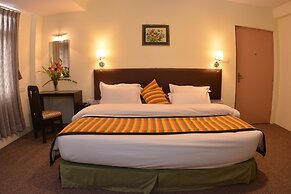 Hotel Serenity