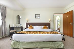 Hotel Serenity