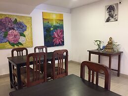 Hotel Serenity