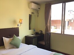 Hotel Serenity