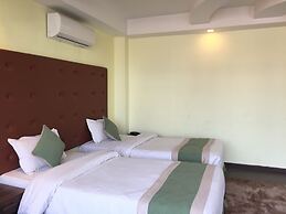 Hotel Serenity