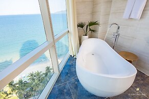 Diamond Bay Hotel