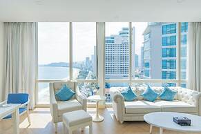 Diamond Bay Hotel
