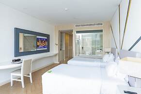 Diamond Bay Hotel
