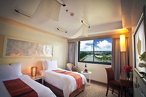 Ploy Palace Hotel