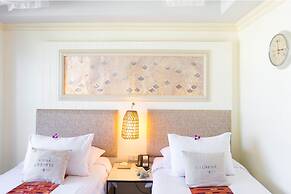 Ploy Palace Hotel