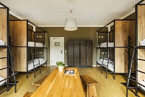 Five Reasons Hotel & Hostel
