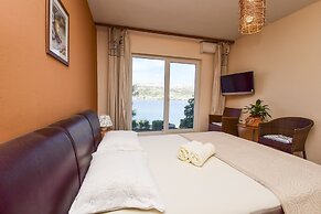 Guest house Revelin