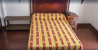 Hotel Colonial