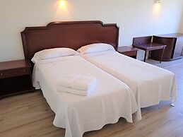 Hotel 153