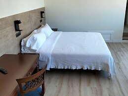 Hotel 153