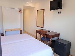 Hotel 153