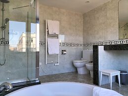 Hotel 153