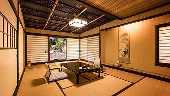 Ooedo Onsen Monogatari Premium Saiki Bekkan