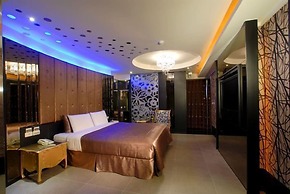 WE Motel