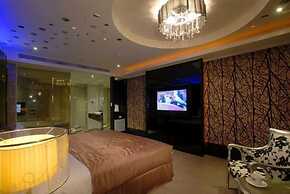 WE Motel