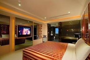 WE Motel