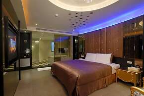 WE Motel