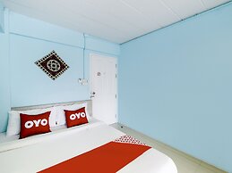 OYO 983 The Private Hotel