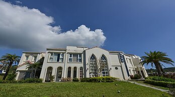 4 Sisters Villa