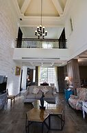 4 Sisters Villa