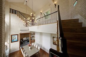 4 Sisters Villa