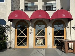 4 Sisters Villa