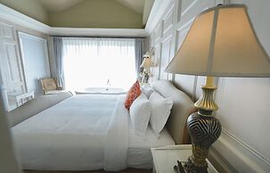 4 Sisters Villa