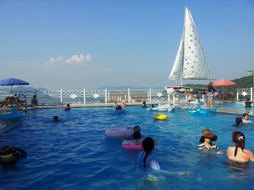 Oceanview Resortel