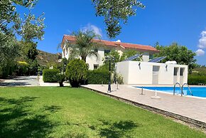 Himonas Apartments
