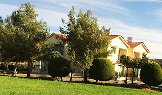 Himonas Apartments
