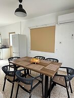 Himonas Apartments